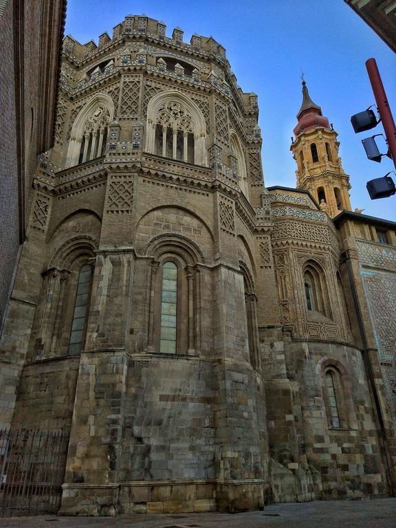 Апартаменти Mirador Del Ebro Сарагоса Екстер'єр фото